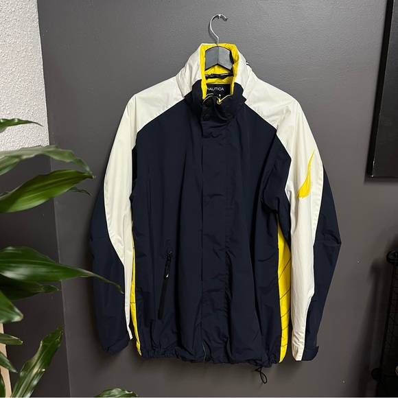 Nautica Light Jacket Size Large ($60) - Picture 1 of 4